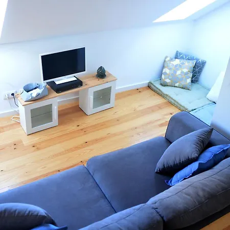 Alfama River View Rooftop شقة