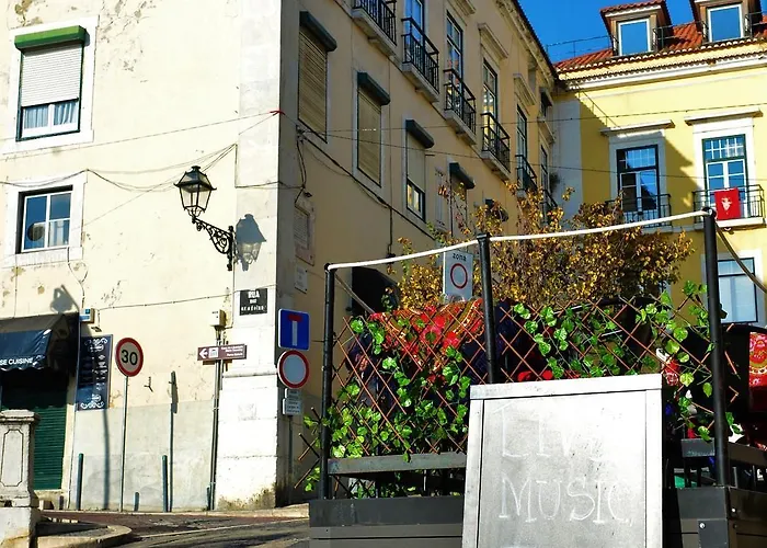 Alfama River View Rooftop شقة *