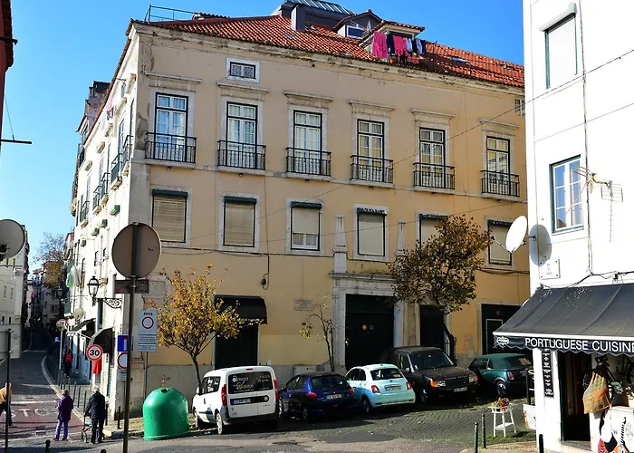 Alfama River View Rooftop